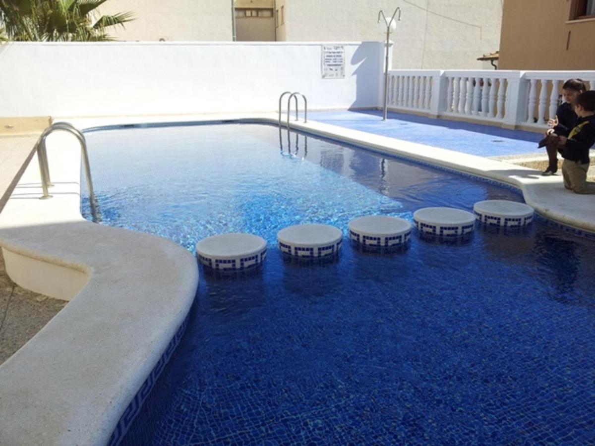 A 1 Minuto De La Playa Del Campello Apartamento Exterior foto